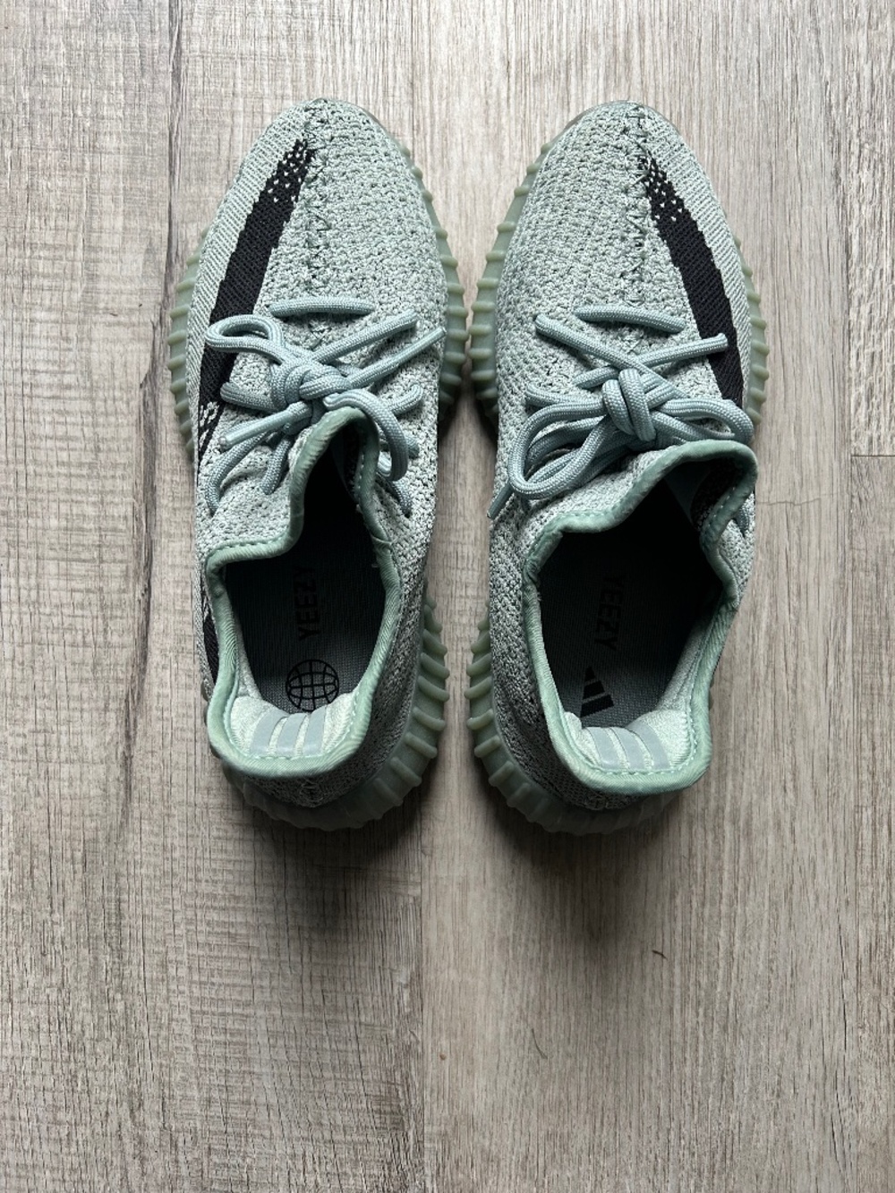 Yeezy Boost 350 sneakers
